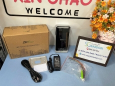 Thiết Bị Chấm Công Kiểm Soát Cửa SpeedFace M4