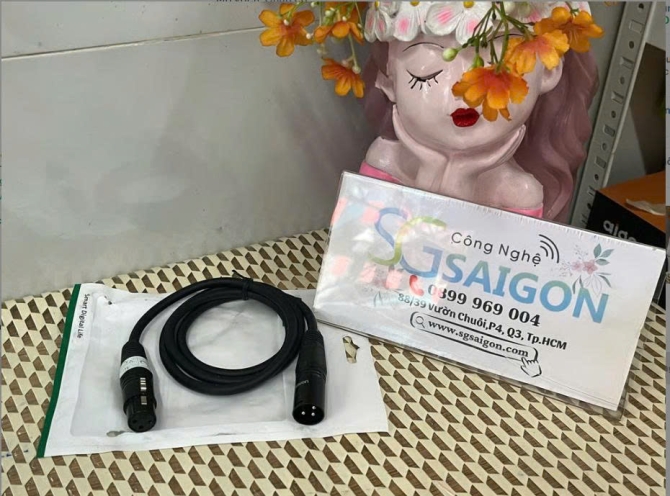 Cáp nối dài Microphone XLR âm dương dài 1M Ugreen 20708 cao cấp