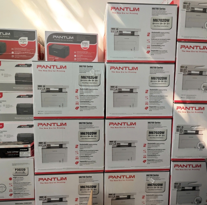 Máy In Laser Trắng Đen PANTUM M6702DW (A4/A5/ In/ Copy/ Scan/ Đảo mặt/ USB/ WIFI)