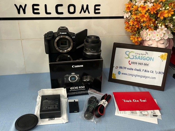 Máy ảnh Canon EOS R50 (Kit RF-S18-45mm F4.5-6.3 IS STM Đen)