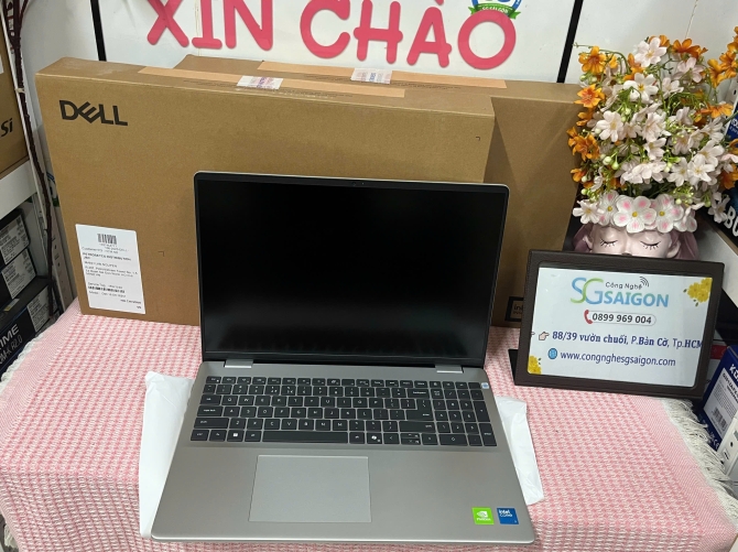 Laptop Dell 16 DC16251 DC6C7557W1 (Intel Core 7 150U/ RAM 16GB/ SSD 1TB/ Nvidia GT 2GB MX570A/ 16 inch FHD+/ Win 11/ Office/ Bạc)