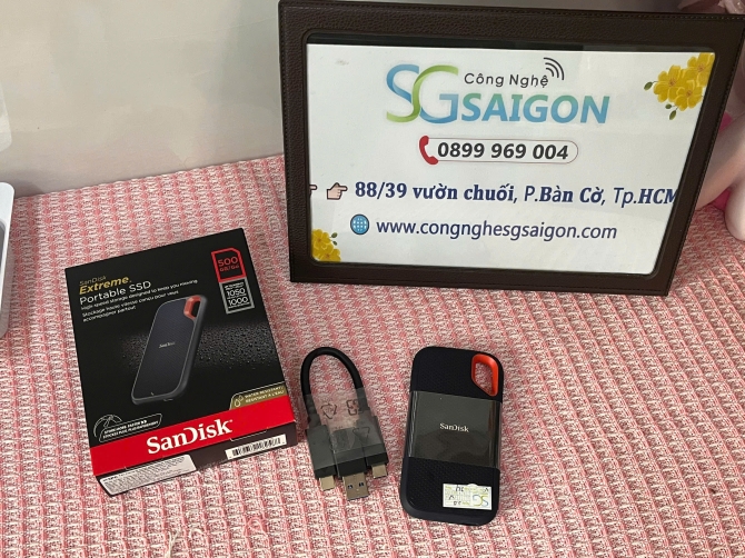 Ổ cứng di động SSD Sandisk Extreme Portable E61 500Gb (SDSSDE61-500G-G25)