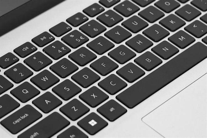 sgsaigon.thietkeweb.ai