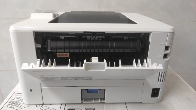 sgsaigon.thietkeweb.ai