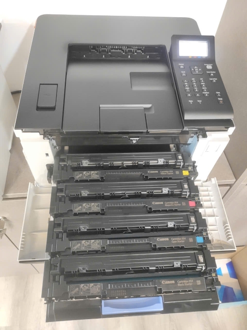 sgsaigon.thietkeweb.ai