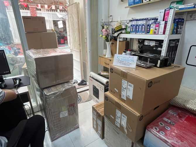 sgsaigon.thietkeweb.ai