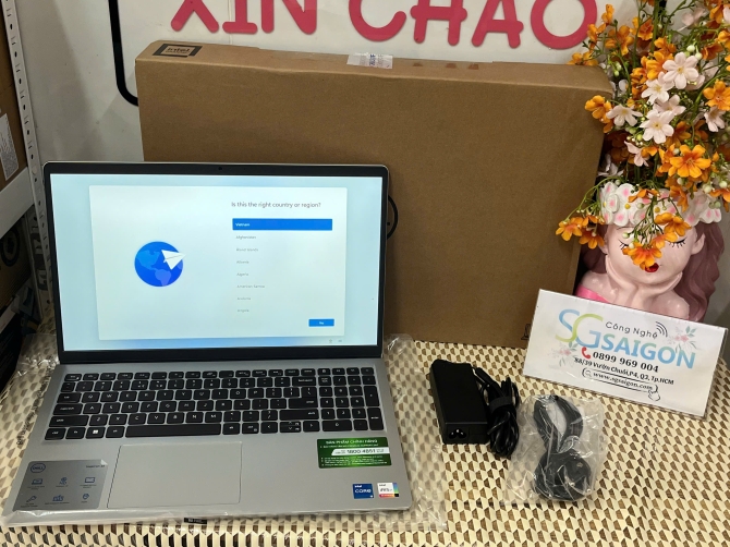 DLaptop Dell Inspiron 3520 N5I5057W1 (Core i5 1235U/ 16GB/ 512GB SSD/ 15.6 inch FHD/ Win 11/ Office/ Bạc)