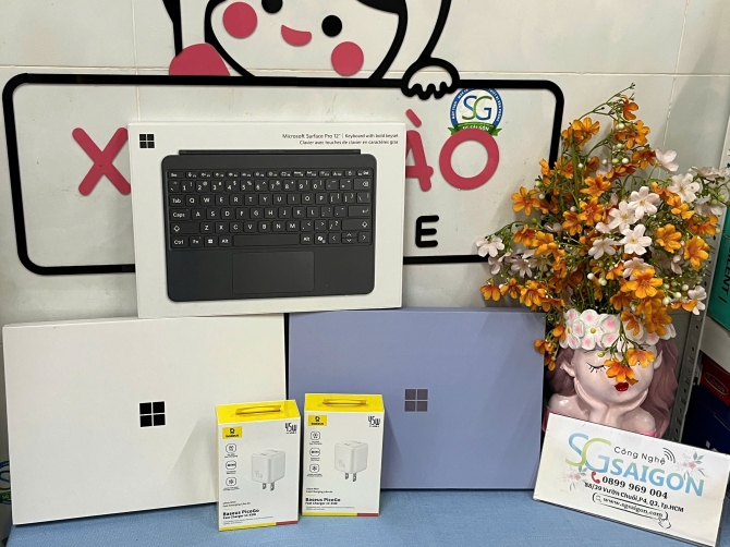 Surface Laptop 13 inch Platinum Snapdragon X Plus (8 Core) 16GB/256GB (Chính Hãng)