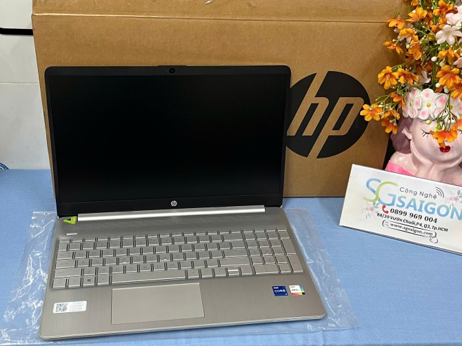Laptop HP 15s-fq5144TU 7C0R8PA (Core™ i7-1255U | 16GB | 512GB | Iris® Xᵉ Graphics | 15.6 inch FHD | Windows 11 | Natural Silver)