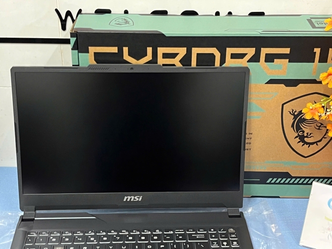 Laptop MSI Cyborg 15 A13VFK-876VN (Intel Core i7-13620H | RAM 16GB | SSD 512GB | RTX 4060 | 15.6 inch FHD 144Hz | Win11 | Đen)