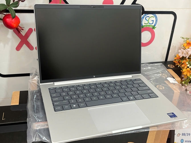 Laptop HP EliteBook 8 G1i 14 BS8J1PT (Ultra 7 258V | 32GB | 512GB | Intel Arc Graphics | 14.0inch WUXGA | Cảm ứng | Win 11 | Bạc)