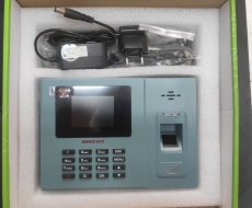 Máy Chấm Công Vân Tay Ronald Jack 9300 Pro