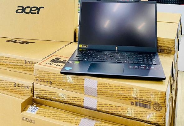 Laptop Gaming Acer Nitro V ANV15-41-R2UP NH.QPGSV.004 (Ryzen 5 6600H | 16GB | 512GB | RTX 2050 | 15.6 inch FHD 165Hz | Win 11 | Đen)