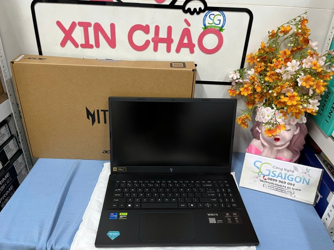 Laptop Gaming Acer Nitro V 15 ProPanel ANV15-52-72BM NH.QZ9SV.004 (Core i7-13620H | 16GB | 512GB | RTX 5050 | 15.6 inch FHD 180Hz | Win 11 | Đen)