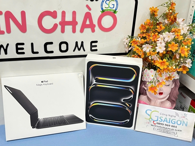 Máy Tính Bảng Apple iPad Pro M4 11 inch 2024 256GB Wifi + 5G (Silver) (MVW23ZA/A)