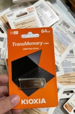 USB Kioxia U366 64GB USB 3.2 Gen 1