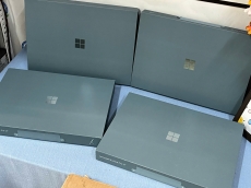 Microsoft Surface Pro 12 inch LCD Display Snapdragon X Plus (8 Core)/16GB/512GB Ocean