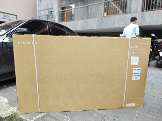 Tivi Samsung QA65Q7F QLED 4K 65 Inch