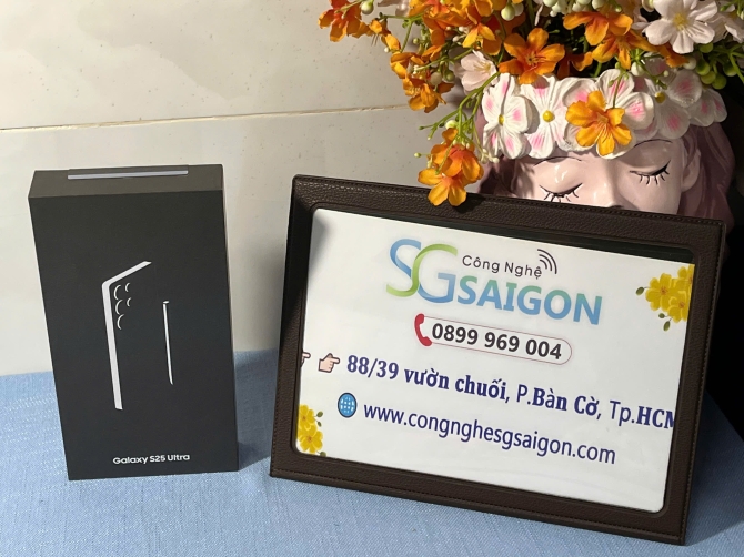 Điện thoại Samsung Galaxy S25 Ultra 5G 12GB/256GB
